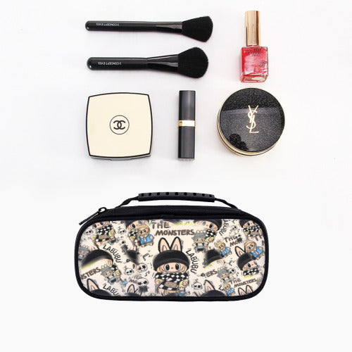 Voyager Pro Organizer Pouch: Your All-in-One Travel Solution