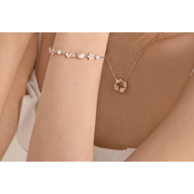 Hello Kitty Rose Gold Wreath Bracelet